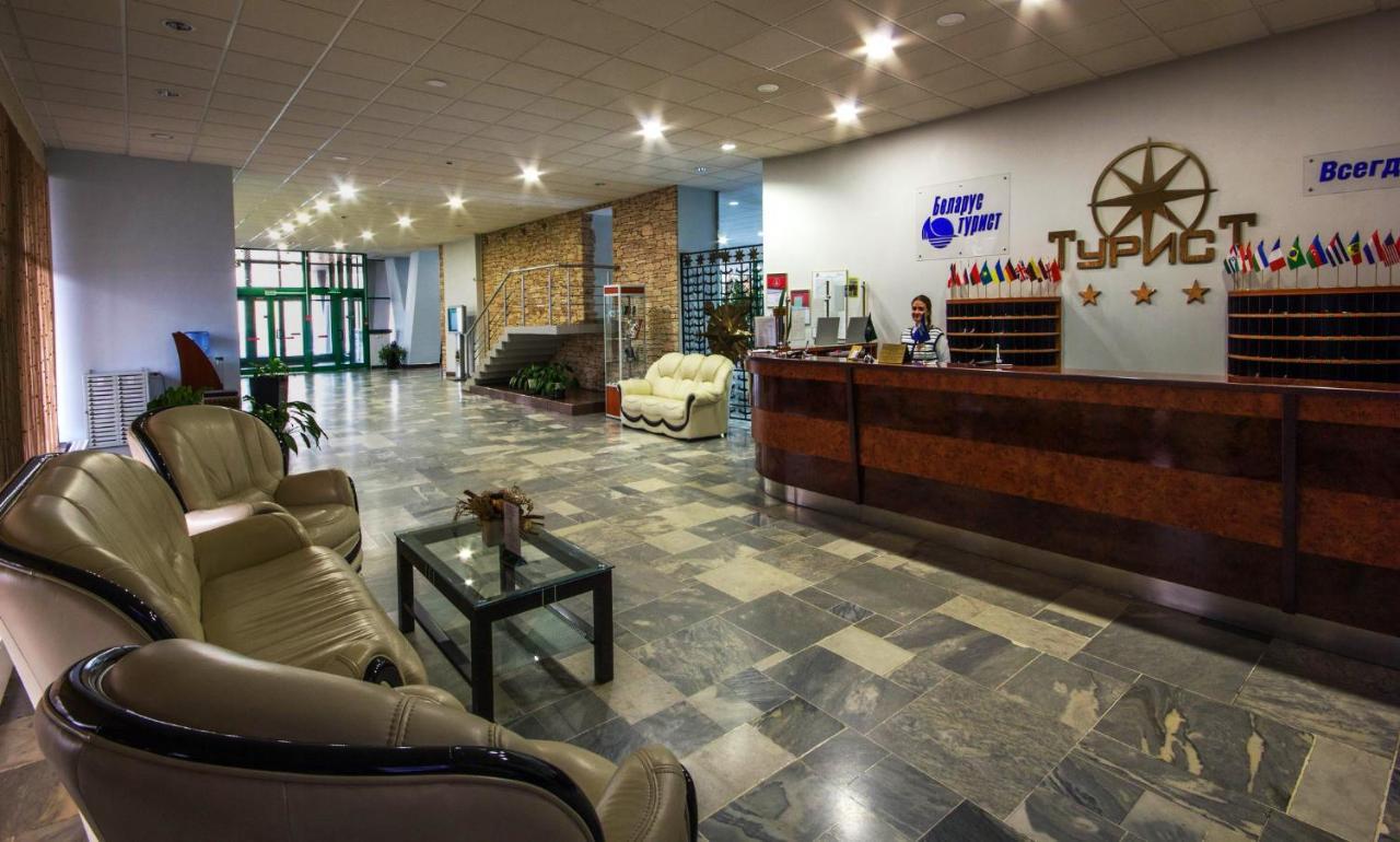 Tourist Hotel Minsk Exterior foto